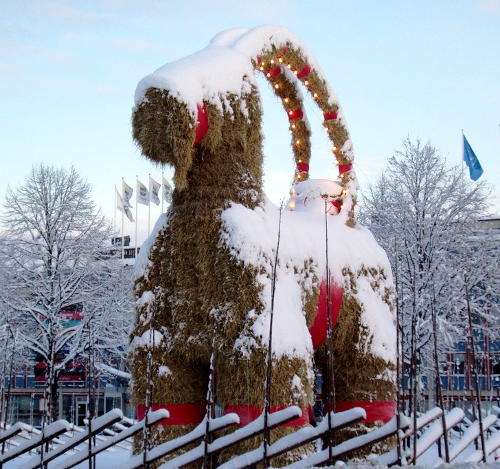 Gävle Goat (Sweden) 