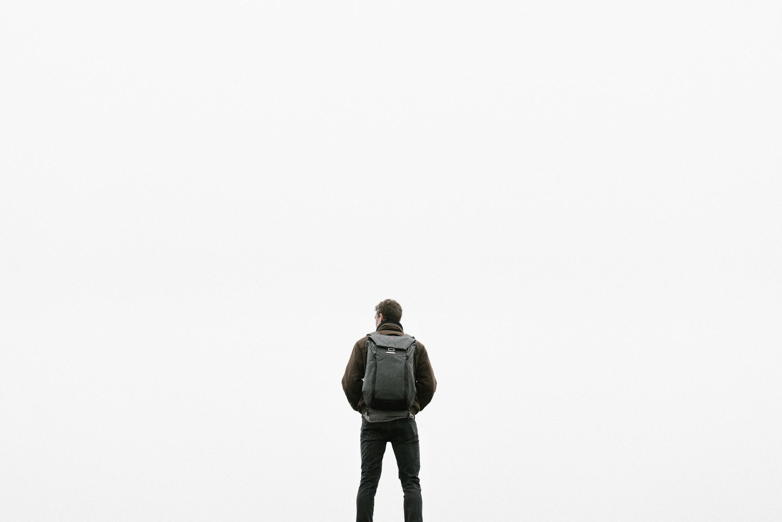 How to Move Out With No Money - Getaitrends